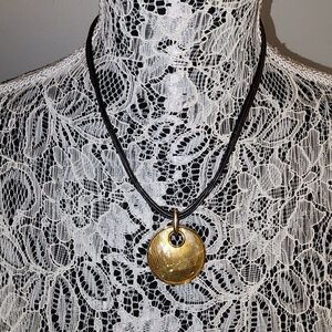 Ladies pendant necklance